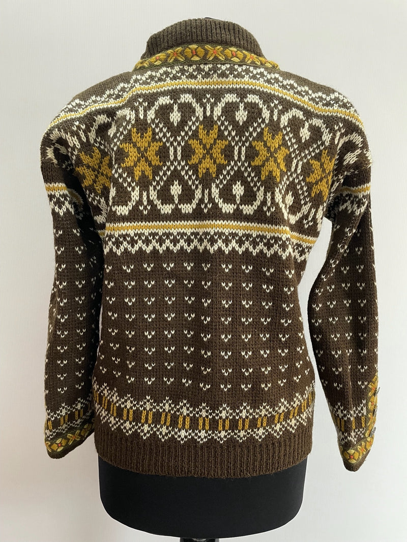 Wool Blend  wool  womens  winter  Welsh Woollens  Welsh Woolens  Welsh Wool Shop  welsh wool  vintage  Urban Village Vintage  urban village  patterned  pattern  long sleeve  light knitwear  light knit  knitwear  knitted  knit  hook fastening  hook and eye  ganm sporty  elasticated  cardigan  cardi  brown  autumnal  autumn  100% Wool  10