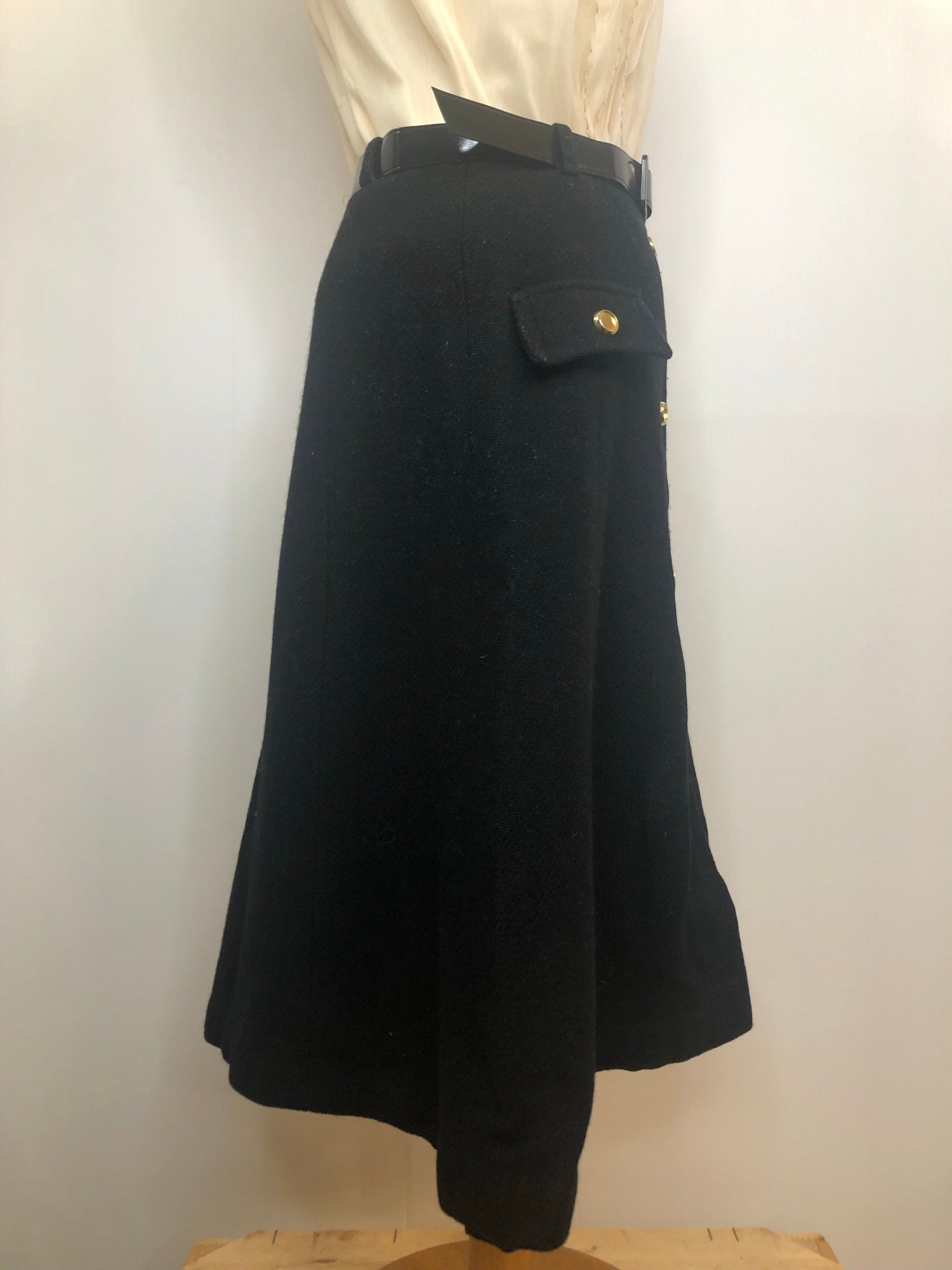 Wool  womens  vintage  Urban Village Vintage  urban village  Skirts  skirt  high waisted  denim style  Black  Alexon  a line  8  70s  1970s
