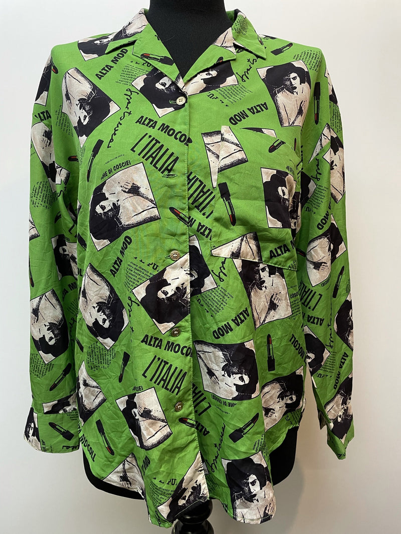 womens shirt  womens  vintage  Urban Village Vintage  urban village  Shirt  retro  Printed T-Shirt  printed shirt  printed  print  Green  gold button  decorative buttons  collar  button down  button  blouse  big collar  70s  70  60s  1970s  1960s  16