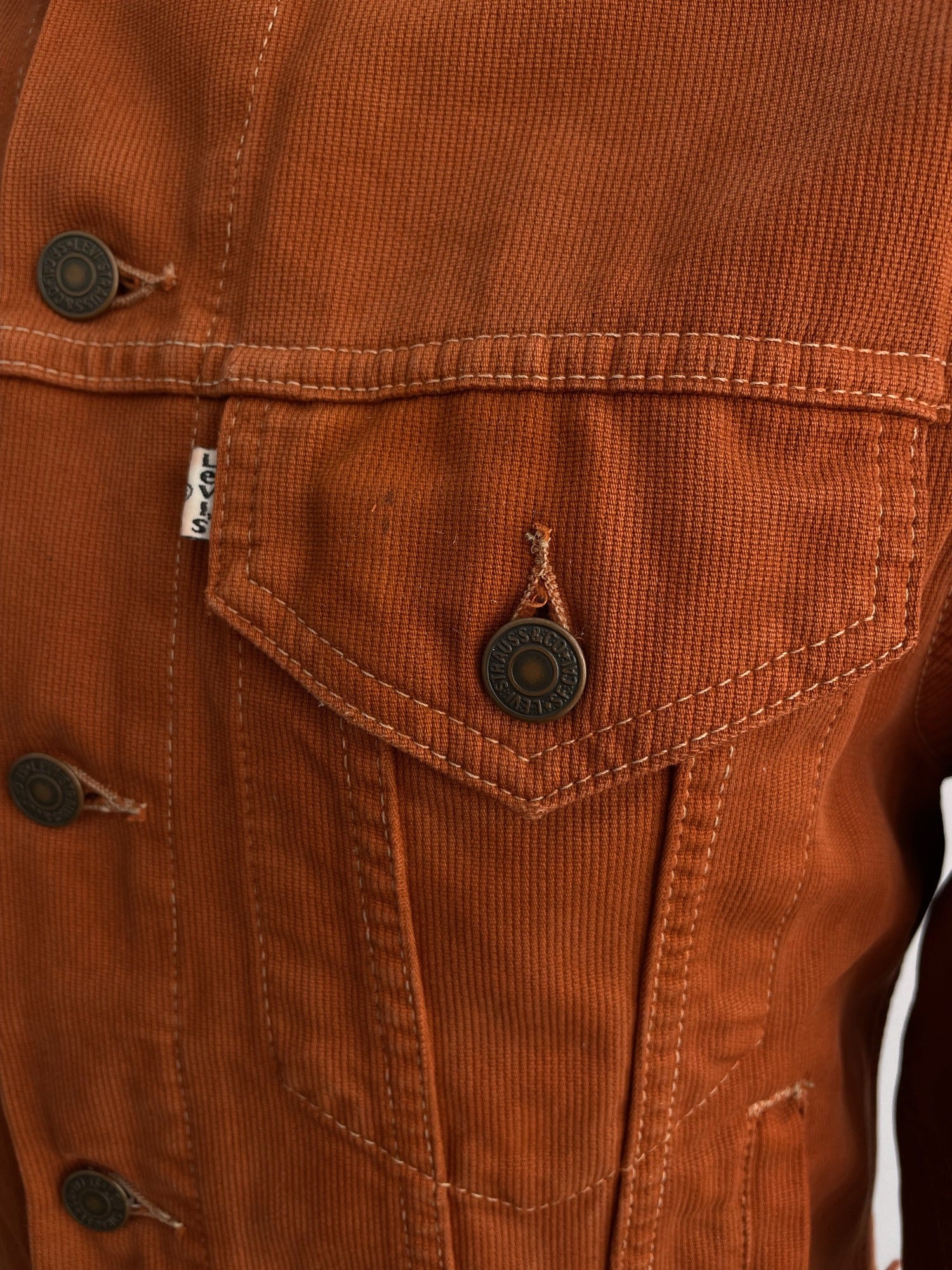 vintage levis  1970s levis  white tab  vintage  Urban Village Vintage  urban village  small  s  pockets  orange  mens  long sleeve  levis strauss  levis  levi strauss  levi  Denim jacket  denim  cotton denim  collar  button  brown