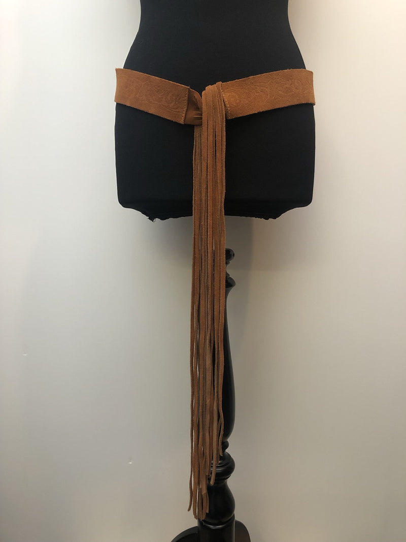 vintage  Urban Village Vintage  urban village  suede etching  One Size  mens  leather trim  Leather  fringed  brown  belted  belt  accesories  60s  60  1960s  1960