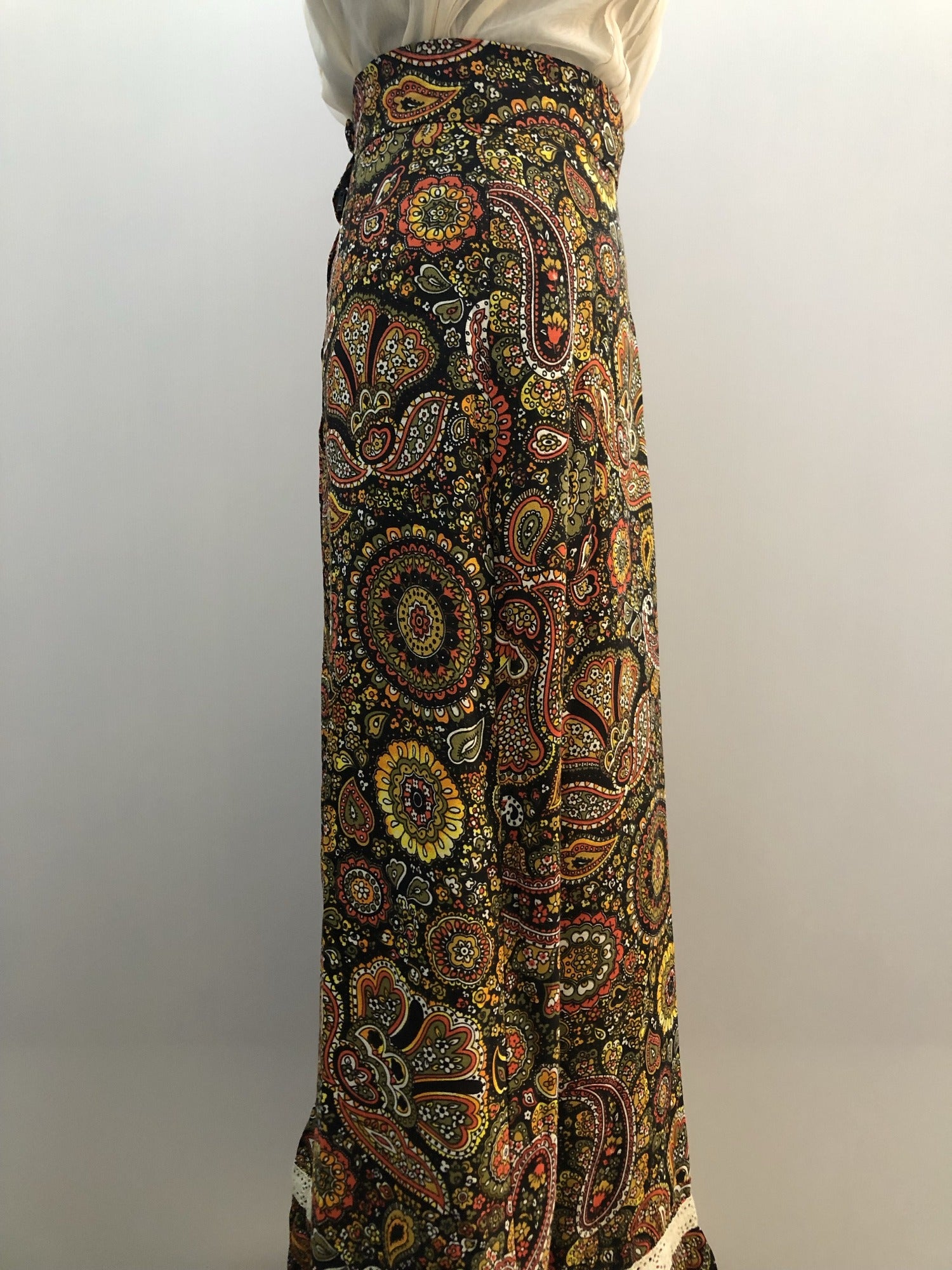 zip  womens  vintage  Urban Village Vintage  urban village  Skirts  skirt  patterned  pattern  Paisley Print  paisley inspired  paisley  orange  multi  MOD  midi skirt  maxi skirt  maxi  floral print  floral pattern  floral  black  8  70s  1970s