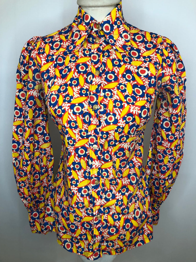 womens  vintage  Urban Village Vintage  top  shirt  red  psych  multi  floral print  blouse  beagle collar  60s  1960s  10