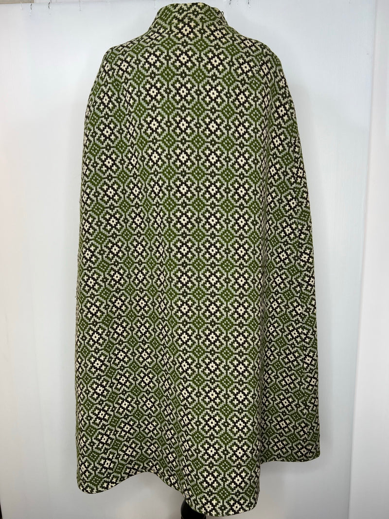 womens  Welsh Woollens  welsh wool  welsh  vintage  tapestry design  tapestry  S  MOD  green  fringed scarf  eclipse  diamond pattern  cape  60s  1960s