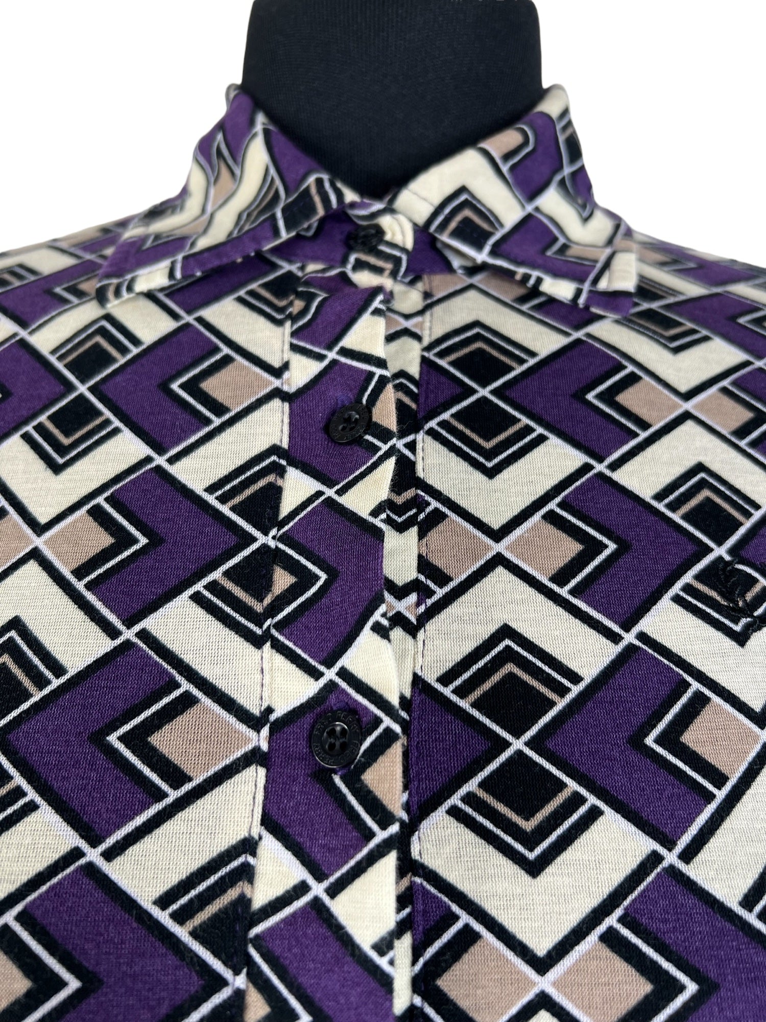 womens  Urban Village Vintage  top  T-Shirt  purple  print blouse  modette  MOD  Fred Perry  embroidered logo  diamond print  collared  collar  blouse  beige  12