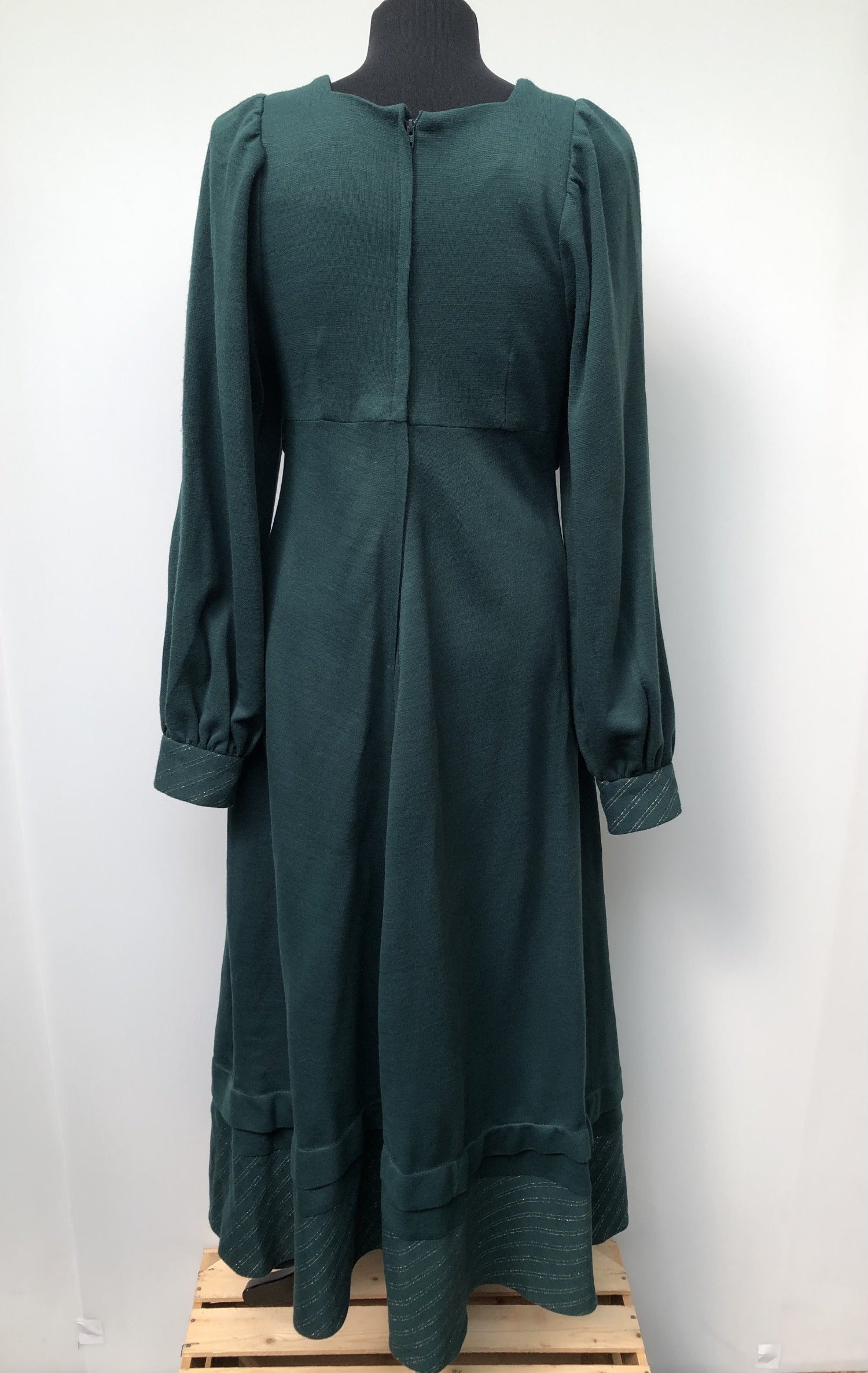 womens  vintage  Urban Village Vintage  urban village  summer dress  metallic stitch  maxi dress  long dress  green  gold stitch  dress  balloon sleeves  balloon sleeve  70s  70  1970s  10