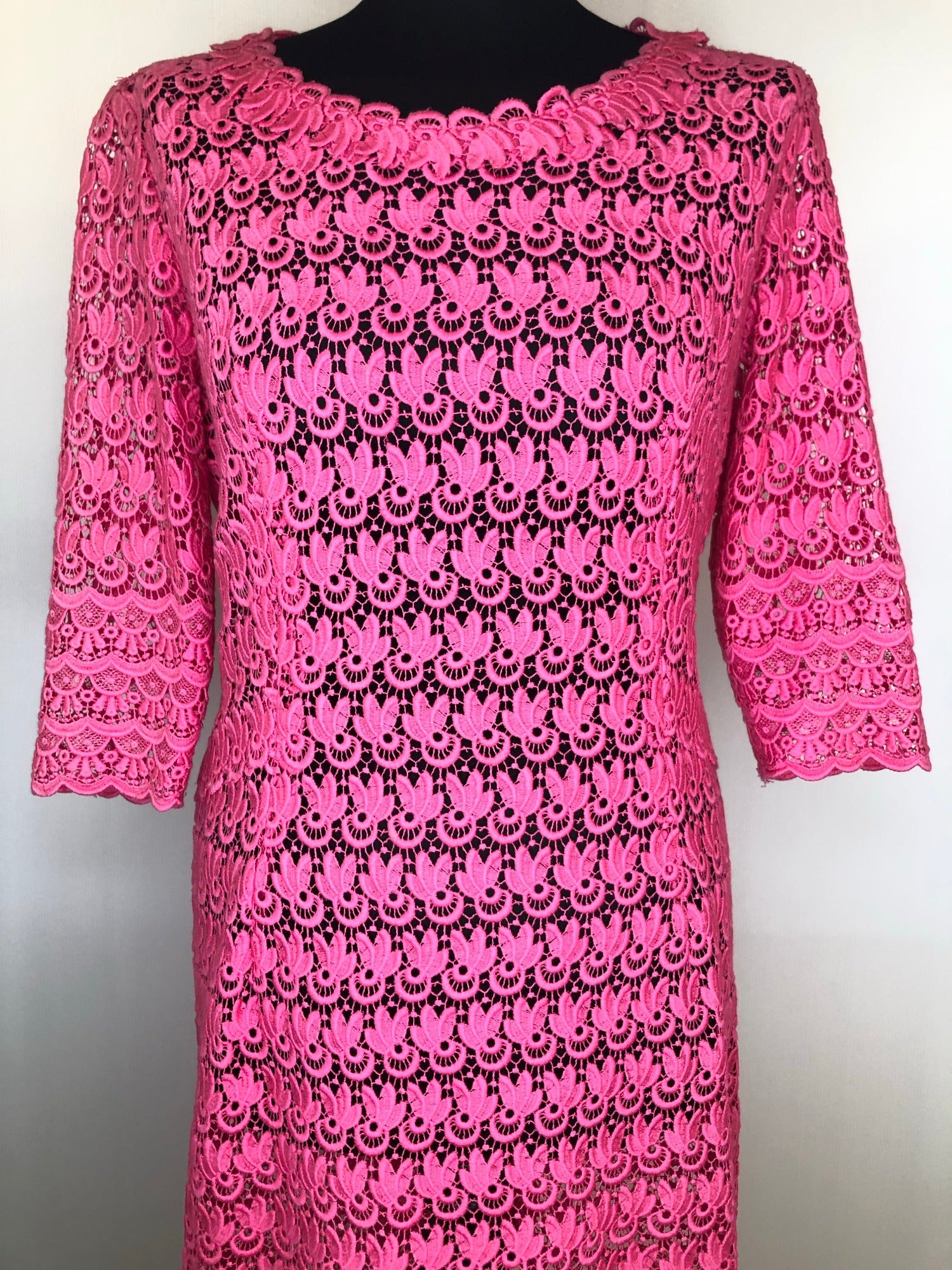 womens top  womens  waist belt  vintage  short sleeve  scallop edge  retro  pink  MOD  midi dress  lace  high neck  evening dress  dress  decorative buttons  back zip  60s  1960s  14