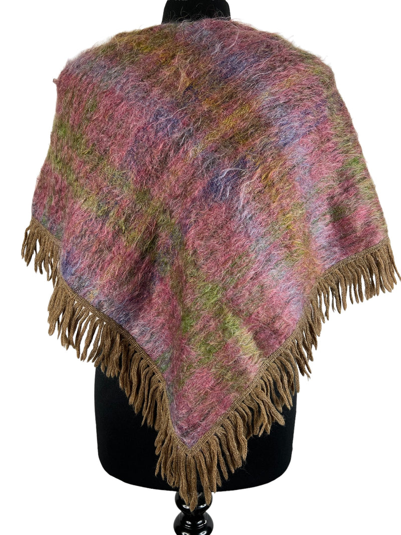 vintage  Urban Village Vintage  shoulder cape  short length  S  purple  poncho  mohair  mauve  fringed  check  cape  button  60s  1960s