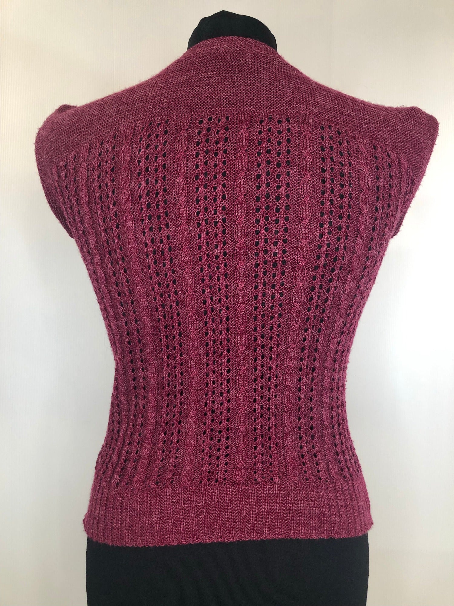 womens  waistcoat  vintage  vest  Urban Village Vintage  urban village  tank  sleeveless  ribbed design  Ribbed  red  Lightweight Knit  light knitwear  knitwear  knitted  knit  Harold Ingram  button up  button front  button  burugndy  8