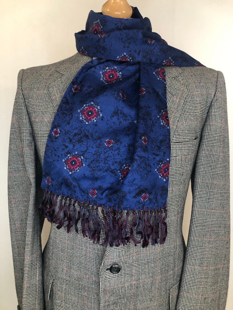 vintage  Urban Village Vintage  urban village  tootal scarf  tootal  scooter  scarf  retro  red  MOD  mens  made in england  goemetric  fringing  fringed  fringe  Cavendish Range  blue  1960s