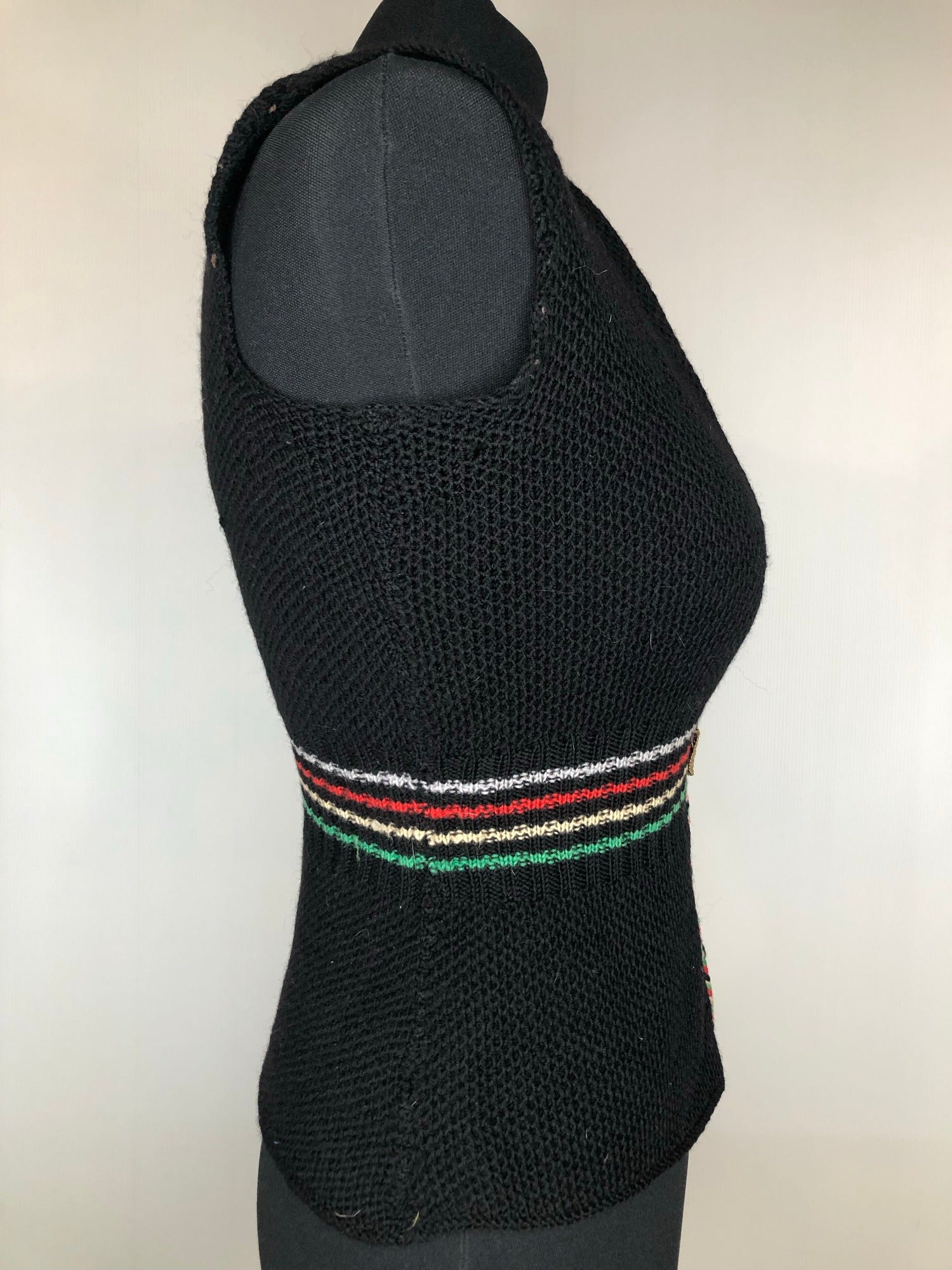womens  waistcoat  vintage  Vest  tunic top  tunic  top  stripe detail  stitch trim  knitwear  knitted  Kintwear  clasp fastening  black  8  70s  1970s