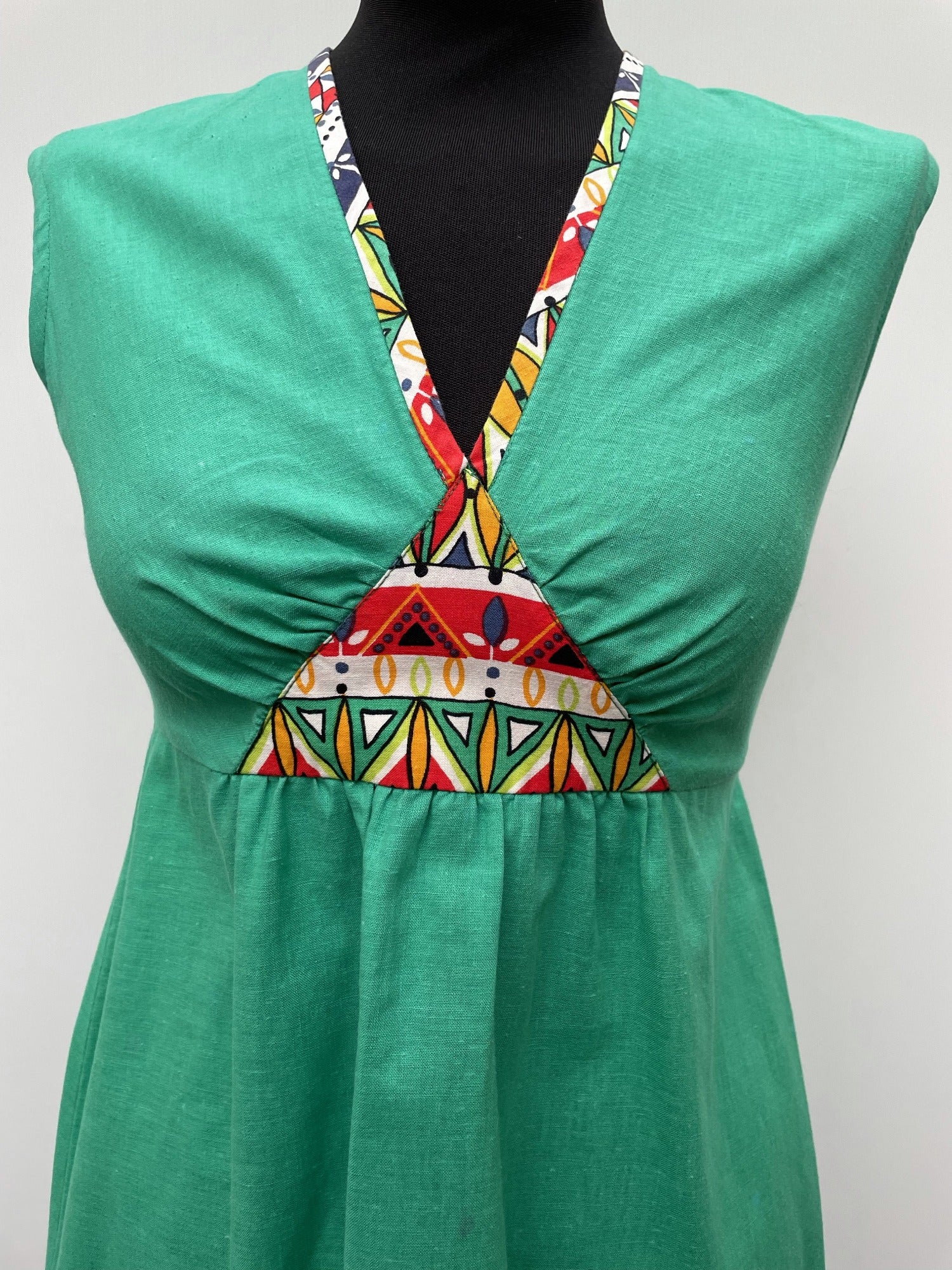 zip back  zip  womens  waist belt  vintage  Urban Village Vintage  urban village  midi dress  midi  high neck  Green  dress  belted dress  belted  belt  aztec print  aztec  8  70s  1970s