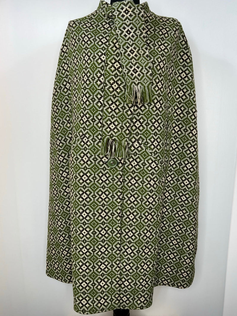womens  Welsh Woollens  welsh wool  welsh  vintage  tapestry design  tapestry  S  MOD  green  fringed scarf  eclipse  diamond pattern  cape  60s  1960s