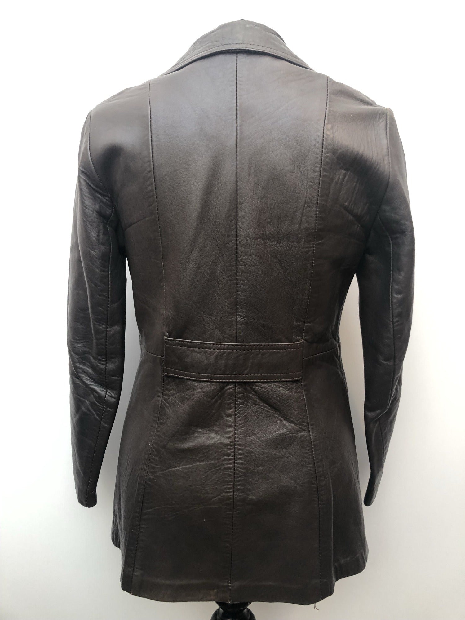 womens  vintage  Urban Village Vintage  Leather Jacket  Leather Coat  Leather  Jacket  fitted  double breasted coat  double breasted  coat  brown  8  60s  1960s