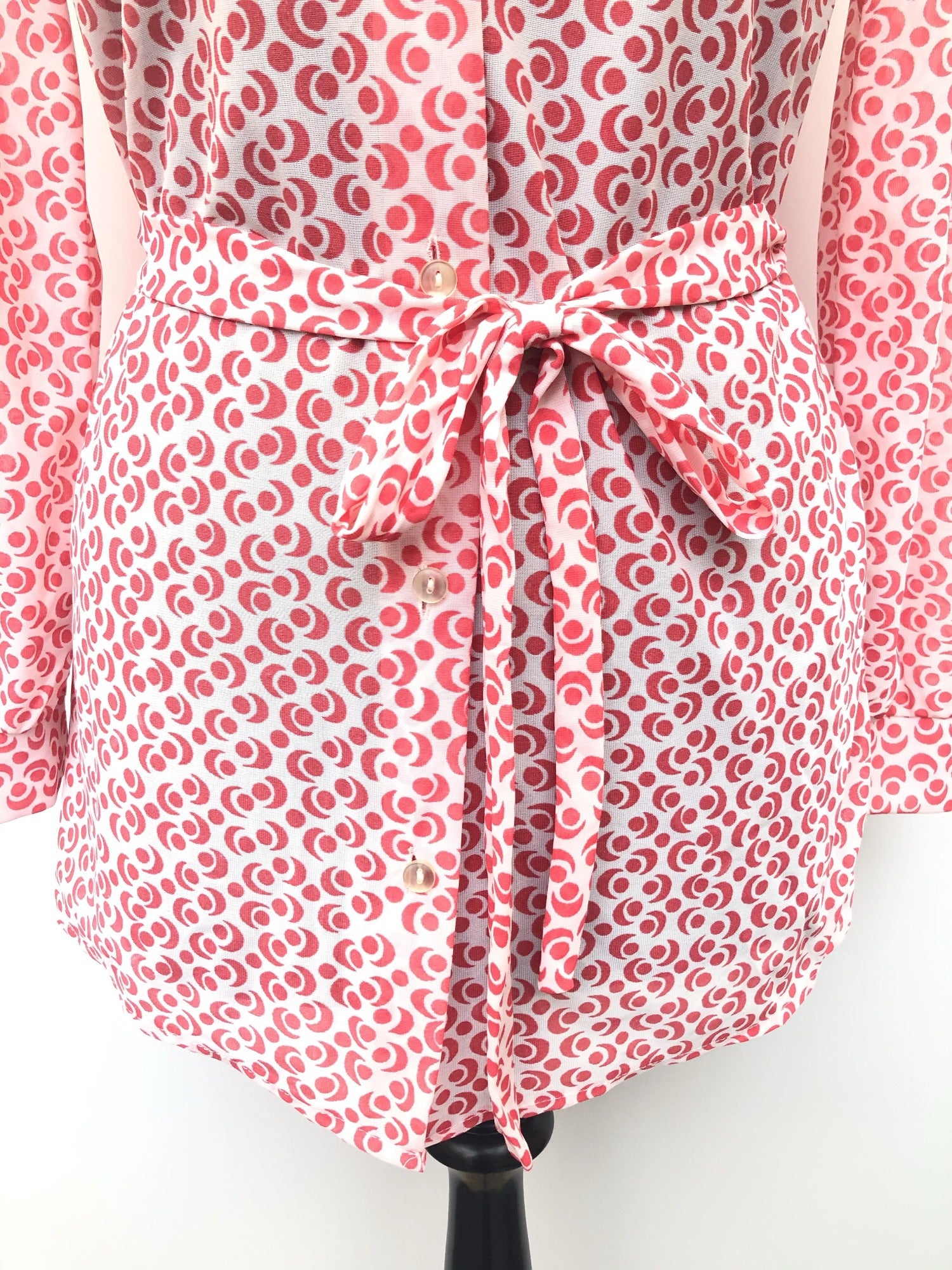 workwear  womens shirt  womens  white  waist belt  vintage  Urban Village Vintage  urban village  summer blouse  summer  sleeve  shirt sleeve  Red  long sleeves  long sleeve  dagger collar  crescent print  circle print  button  blouse  70s  1970s