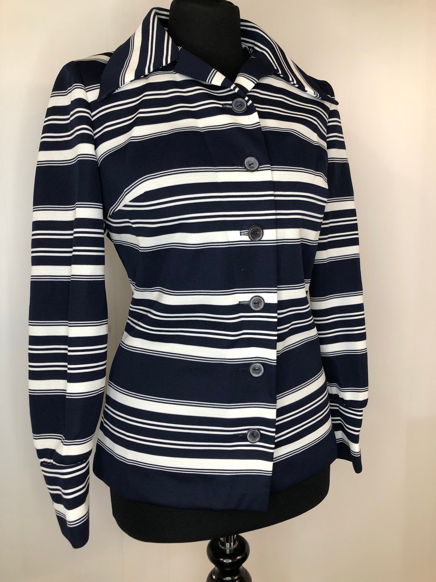 womens  white  vintage  top  striped  retro  long sleeved  Blue  blouse  70s  1970s  12