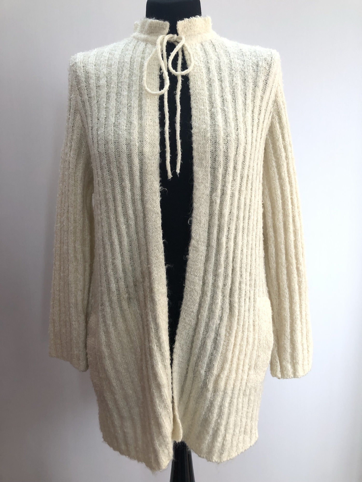 womens  vintage  Urban Village Vintage  urban village  St Michael  pockets  open cardigan  knitwear  knitted  knit  cream  cardigan  cardi  button  70s  1970s  10
