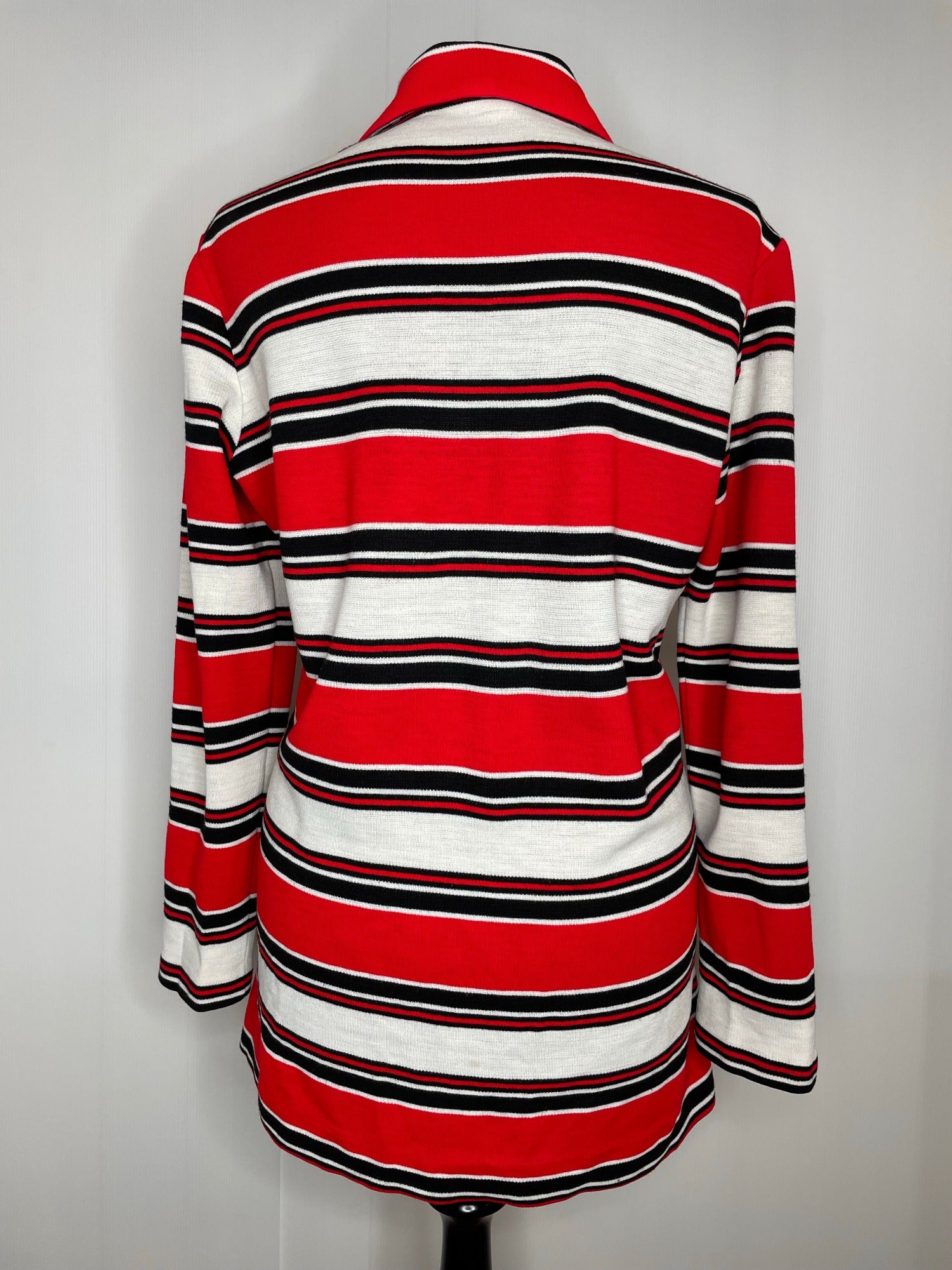 white  vintage  Urban Village Vintage  urban village  tunic  striped  stripe  Shirt  retro  red  printed shirt  modette  mod  long sleeves  dagger collar  dagger  button down  button  black  70s  1970s  Online store