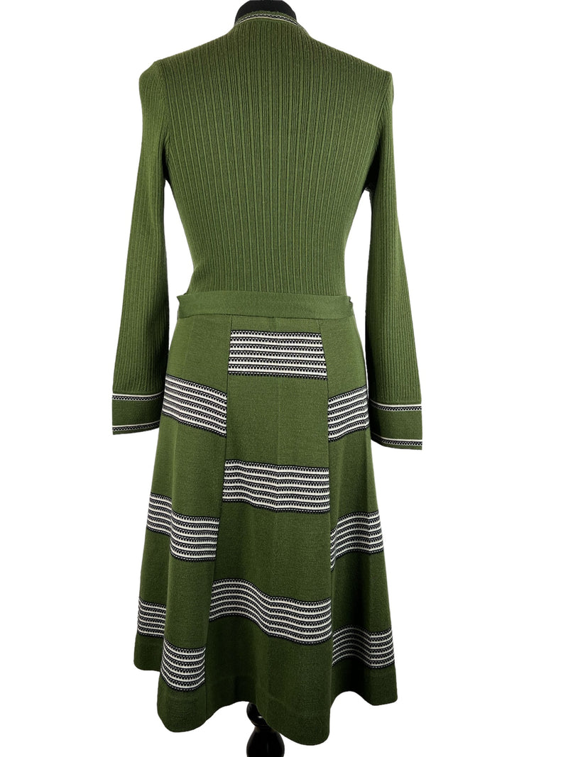 recycle  recycable  sustainable  Eco  Eco friendly  recycled  sustainable  slow fashion  thrift  thrifted  reuse  ethical  shop  store  online  concious fashion  second hand  preloved  save the planet  zero waste  clothes  style  fashion  womens  waist belt  vintage  uk  tie waist belt  tie front  tie  striped  ribbed design  Ribbed  retro  olive  long sleeves  light knitwear  ladies  knitwear  knitted  green  dress  clothing  birmingham  autumnal  autumn dress  autumn  8  70s  1970s