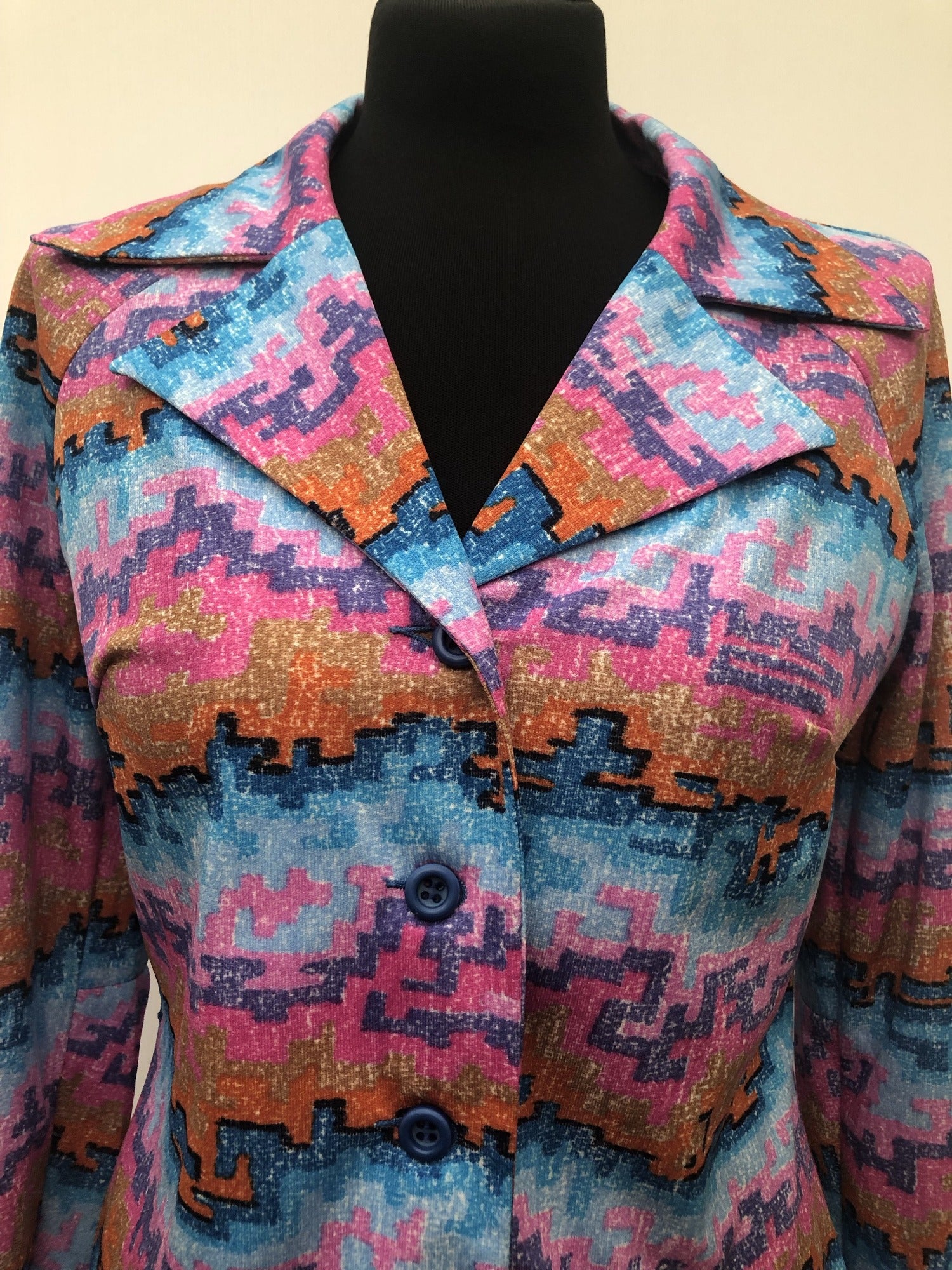 womens  vintage  Urban Village Vintage  top  print  multi  collar  blouse  70s  1970s  10