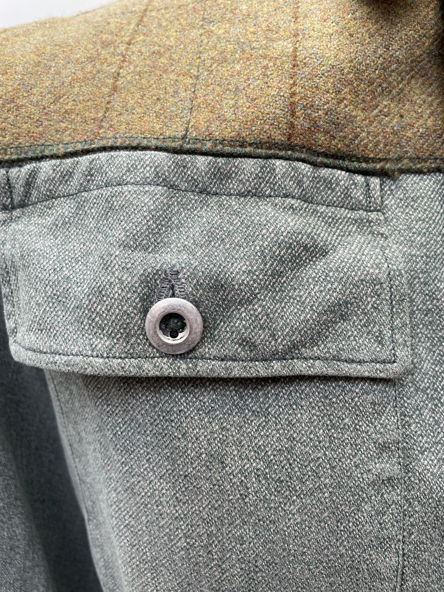 yolks  workwear  vintage  Urban Village Vintage  urban village  Tweed  retro  mens  M  long sleeve  lightweight denim  Jacket  hagg arts  drawstring  denim shirt  Denim jacket  denim  collar  button down  button  blue  big collar
