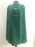 womens  vintage  Urban Village Vintage  mod  M  hook fastening  Green  cape  60s  1960s