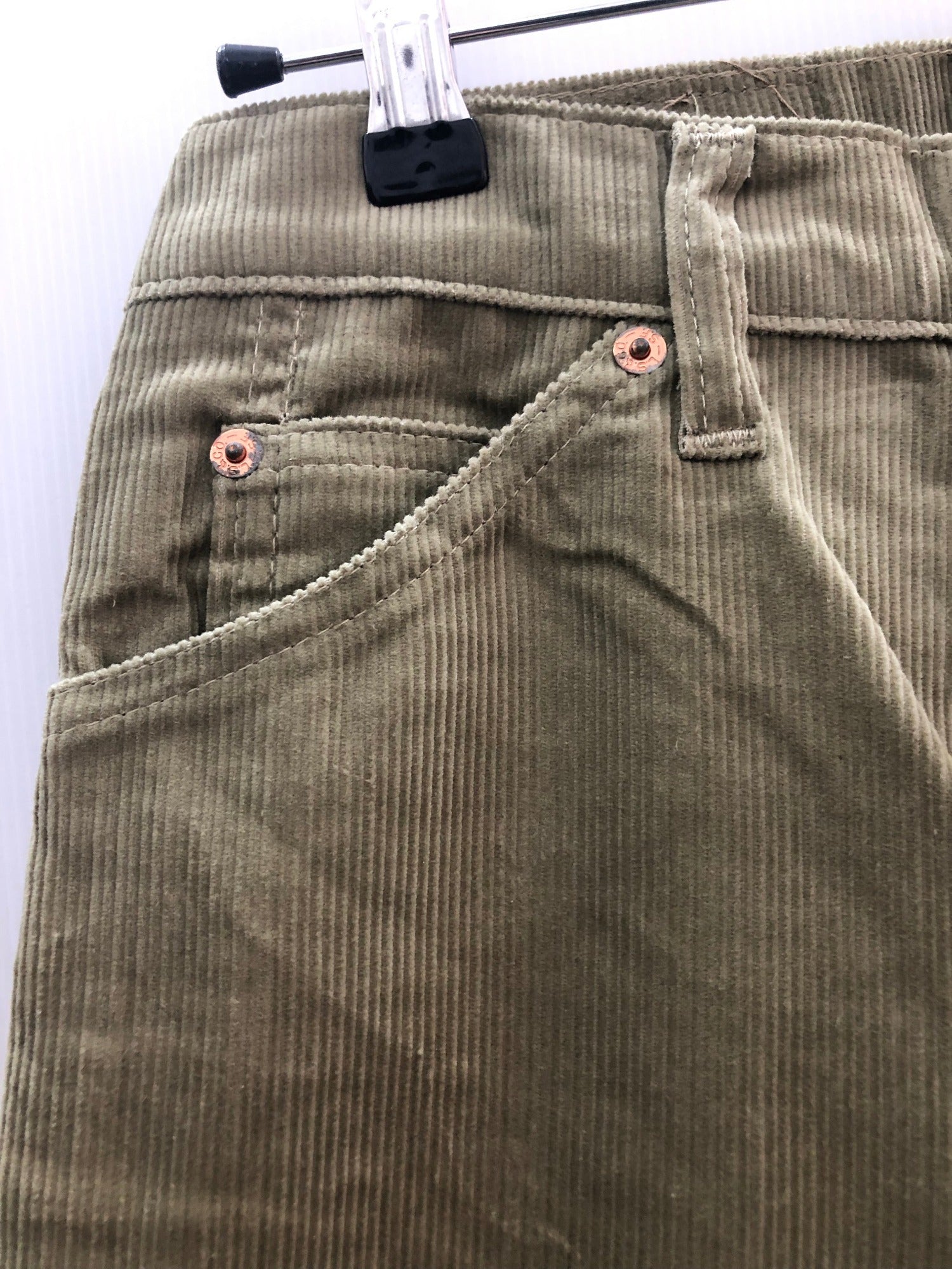 white tab  W26  vintage  Urban Village Vintage  urban village  petite  mens  logo  levis strauss  levis  levi strauss  levi  L34  khaki  green  flares  corduroy  cords  corded  cord