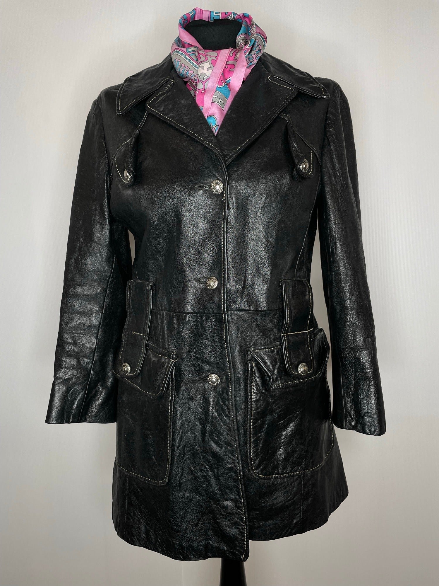 womens jacket  womens coat  womens  vintage  urban village  soft leather  small  pockets  Leather Jacket  Leather  large collar  Jacket  button down  button  Black Leather  Black Jacket  black  Belted waist  belted jacket  8  70s  70  1970s