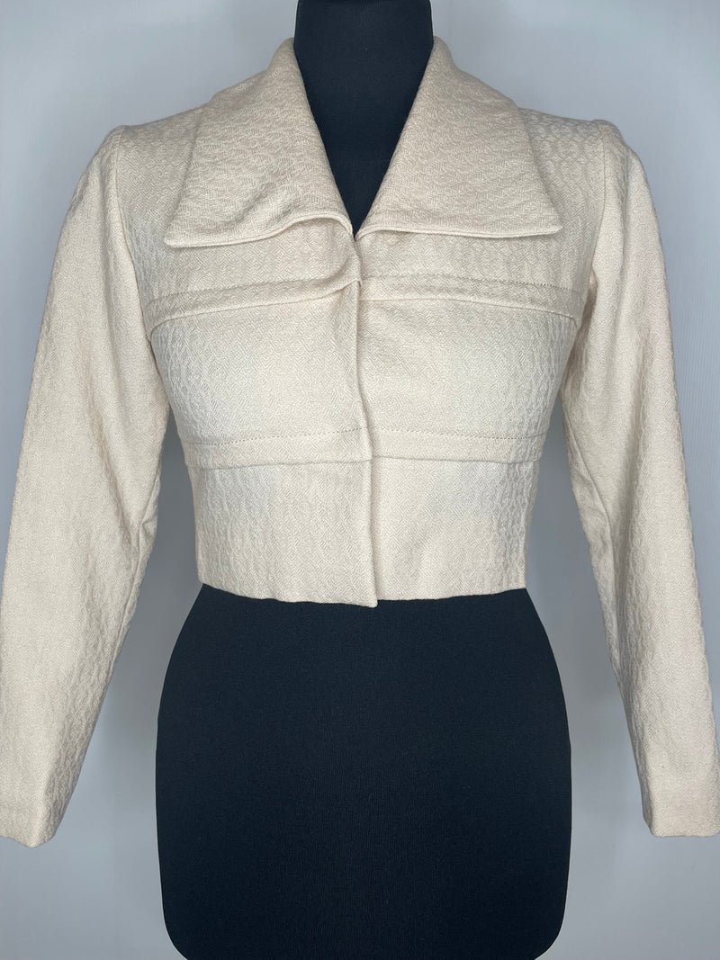 womens  vintage  Urban Village Vintage  open collar  large collar  jacket  cropped jacket  cream  70s  6  1970s