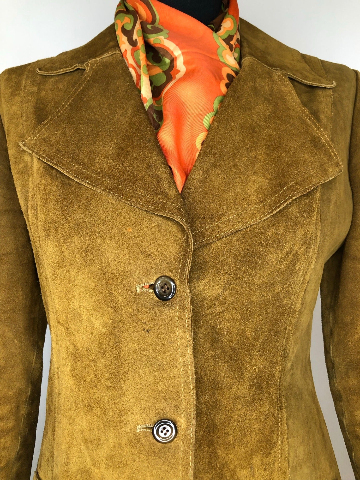 womens jacket  womens  vintage  Urban Village Vintage  Suede Jacket  Suede  Jacket  collar  coat  brown  70s  1970s  10