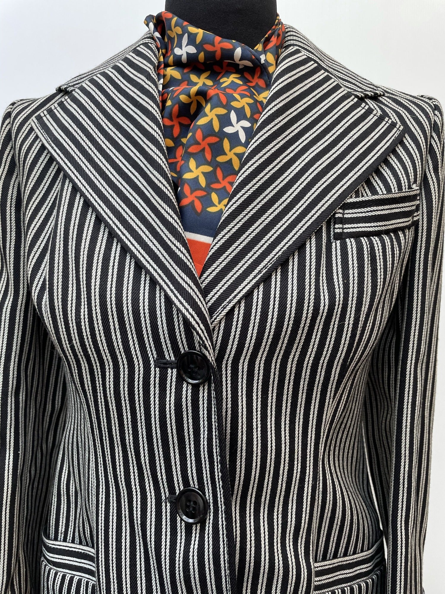 womens jacket  womens  white stripes  white line  white  vintage  Three Button  stripey  Stripes  striped  polyester  navy stripe  Navy  MOD  long sleeves  Long sleeved top  long sleeve  lapels  Jacket  dark blue  button down  button  boating jacket  blue  blazer jacket  Blazer  belted blazer  alexon youngest  70s  60s  6  3 button  1970s  1960s
