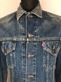 vintage  Urban Village Vintage  urban village  red tab  pockets  mens  long sleeve  levis strauss  levis  levi strauss  L  Denim jacket  denim  collar  button  blue