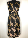 womens  vintage  urban village  true vintage  rose print  rockabilly  pink rose  pin up  fitted waist  Embroidered  dress  day dress  Bernshaw of Mayfair  8  50s  1950s