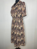 womens  vintage  Urban Village Vintage  tea dress  short sleeved  short sleeve dress  short sleeve  print dress  pointed collar  patchwork  open collar  midi dress  midi  large pointed collar  large collar  dress  collar  brown  70s  1970s  14