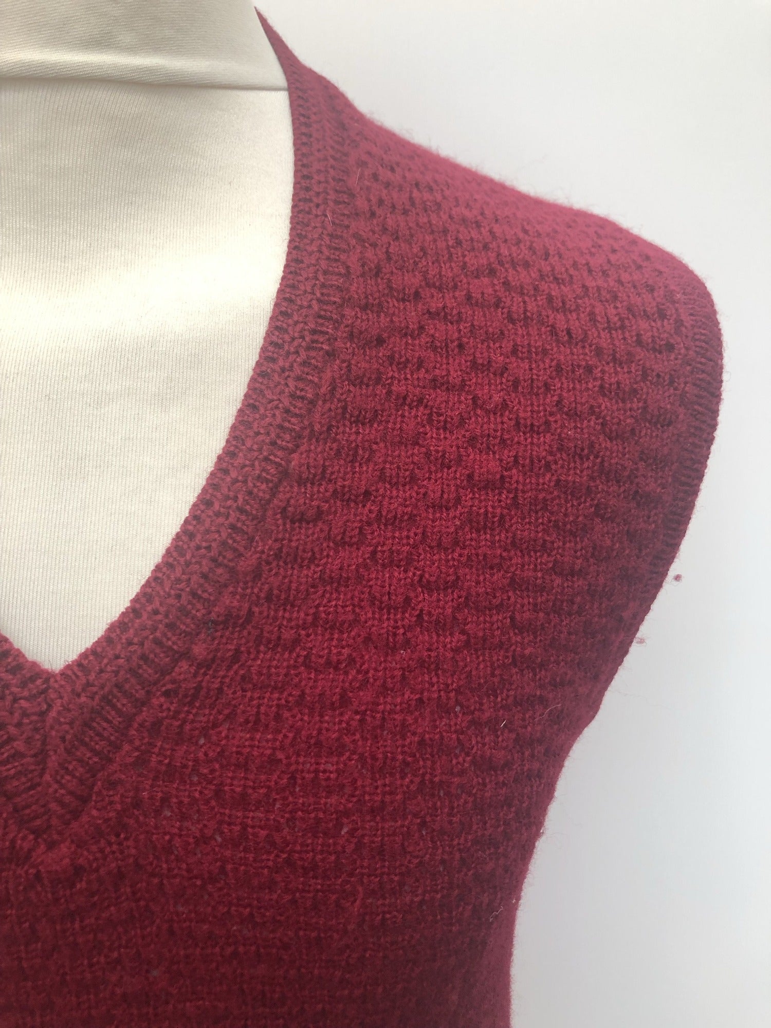 wool  vintage  vest  v neck  Urban Village Vintage  urban village  Tank Top  pick  patterned  pattern  mens  knitwear  knitted  knit  elasticated  burgundy  70s  1970s  100% Wool