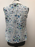 workwear  womens shirt  womens  white  vintage  Urban Village Vintage  urban village  summer blouse  summer  sleeveless  shirt sleeve  cream  cirlcle pattern  button front  blouse