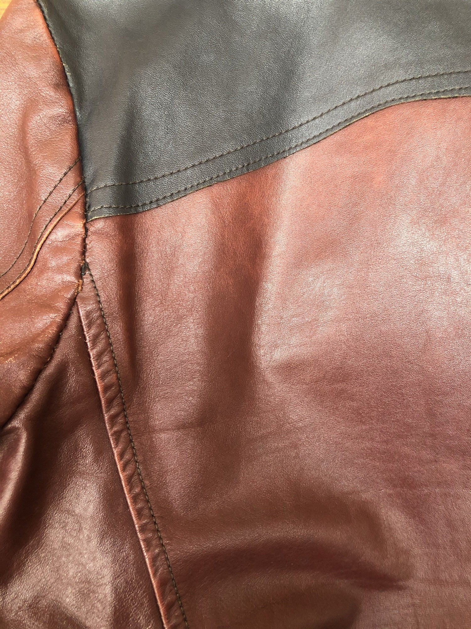 Mens 1960s / 1970s Beagle Collar Leather Jacket - Oxblood - Size L - Urban Village Vintage