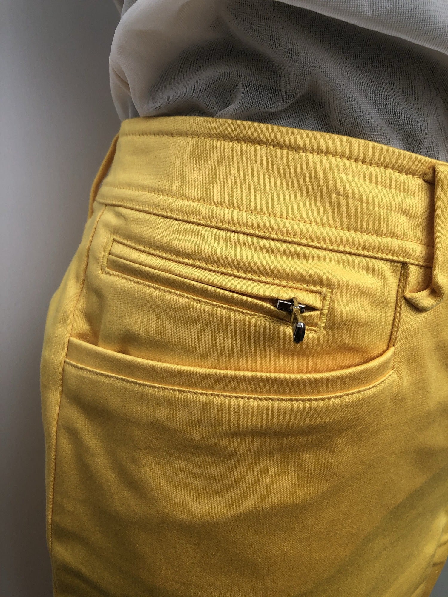 zip  yellow  womens  vintage  Urban Village Vintage  urban village  trousers  summer  smart shorts  shorts  short  Ralph Lauren  long length shorts  12