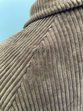 Winter Coat  winter  vintage  Urban Village Vintage  urban village  thick  pockets  Mens Mac  mens coat  mens  Mac  L  front pockets  corduroy  corded  cord  collared  collar  coat  button fastening  button  brown  big collar