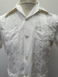 white  vintage  Urban Village Vintage  urban village  summer  short sleeved  short sleeve  retro  mens  M  lightweight  guayabera  embroidery detail  embroidered pattern  Embroidered  dagger collar  cuban  big collar  50s  50  1950s