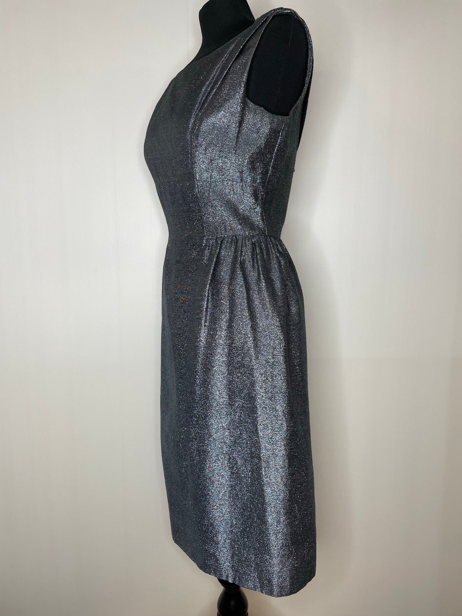 womens  wiggle dress  vintage  Urban Village Vintage  sparkly  silver  shift dress  shift  party  new year  lurex  grey  glitter  glam  festive  dress  crepe  christmas  bow  boat neck  60s  50s  1960s  1950s  10