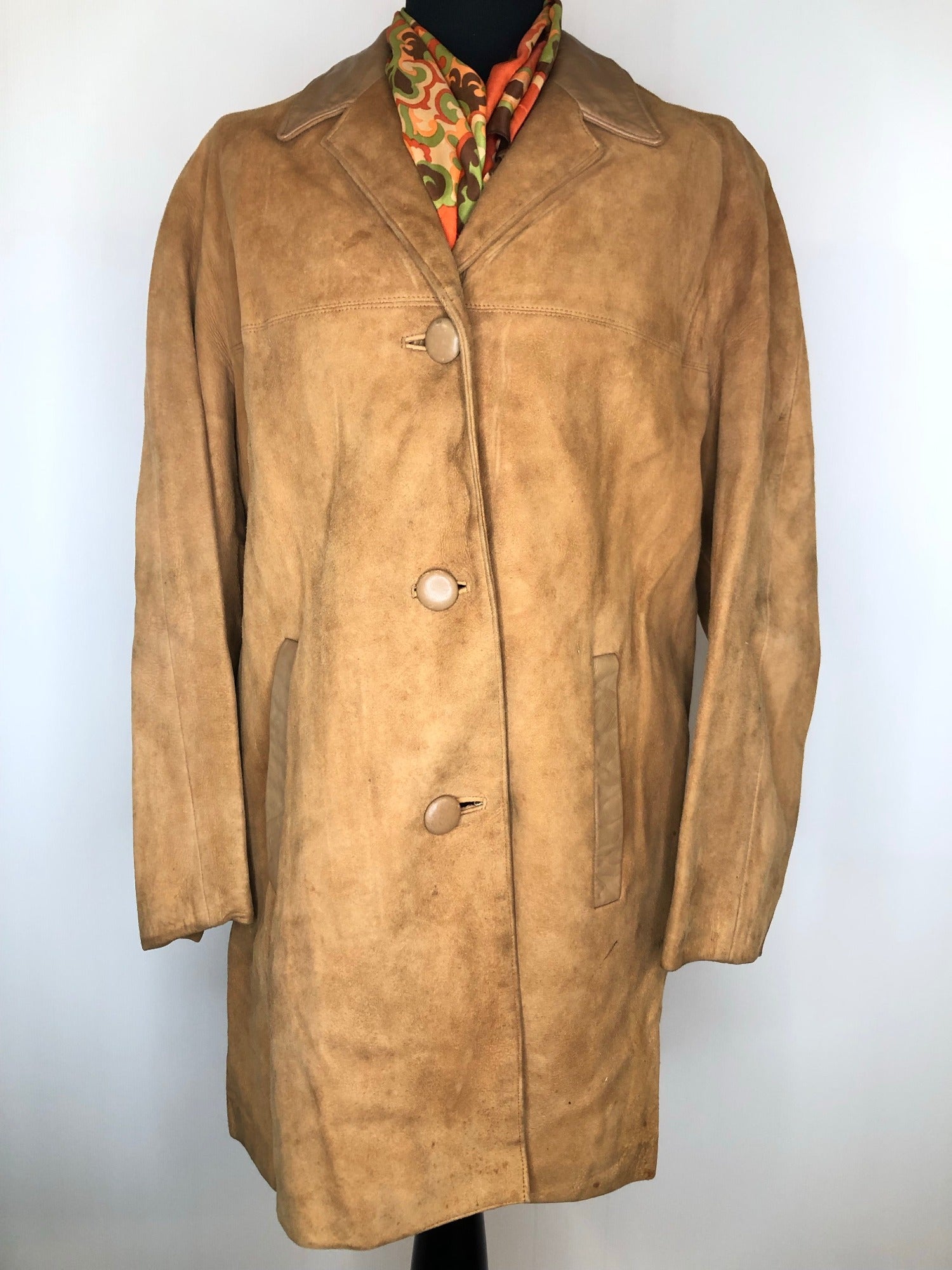 1960s Straight Cut Suede Mod Coat in Beige Size UK 14 Urban