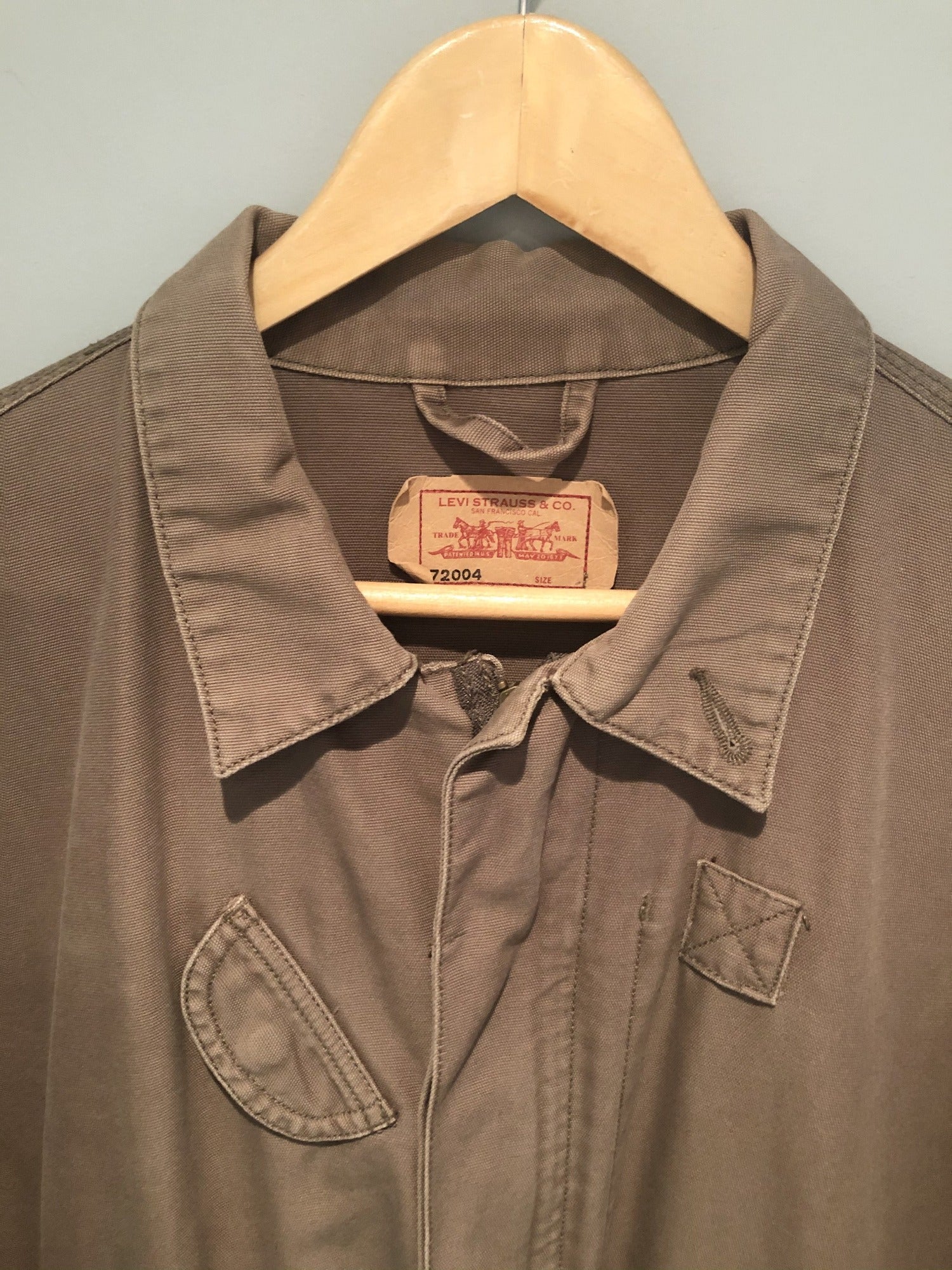 Mens Levis Strauss & Co Jacket in Light Brown - Size L - Urban Village Vintage