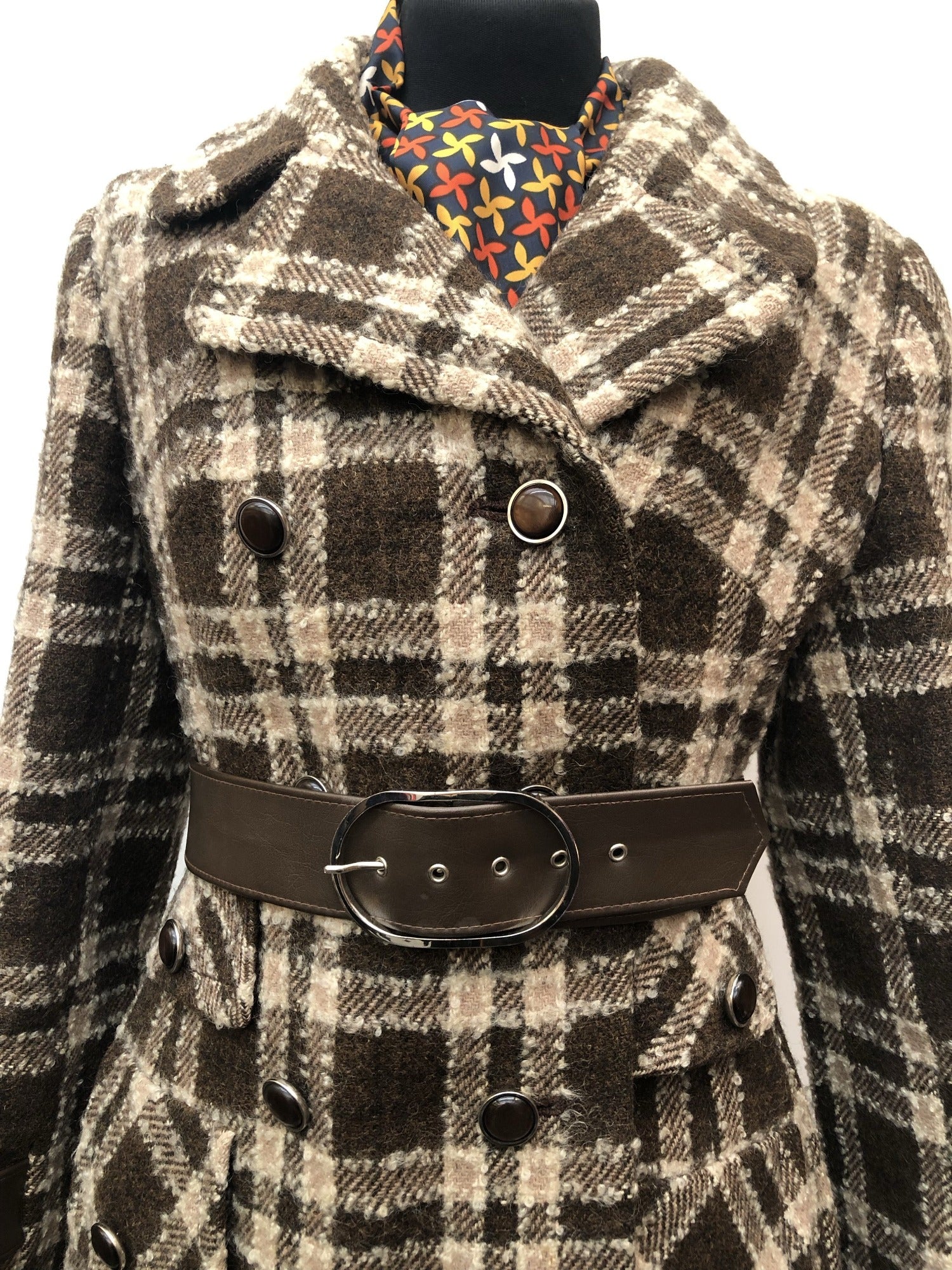 womens  waist belt  vintage  Flagship Model  fitted waist  double breasted  decorative pockets  checked  check coat  brown  Belted waist  70s  1970s  10