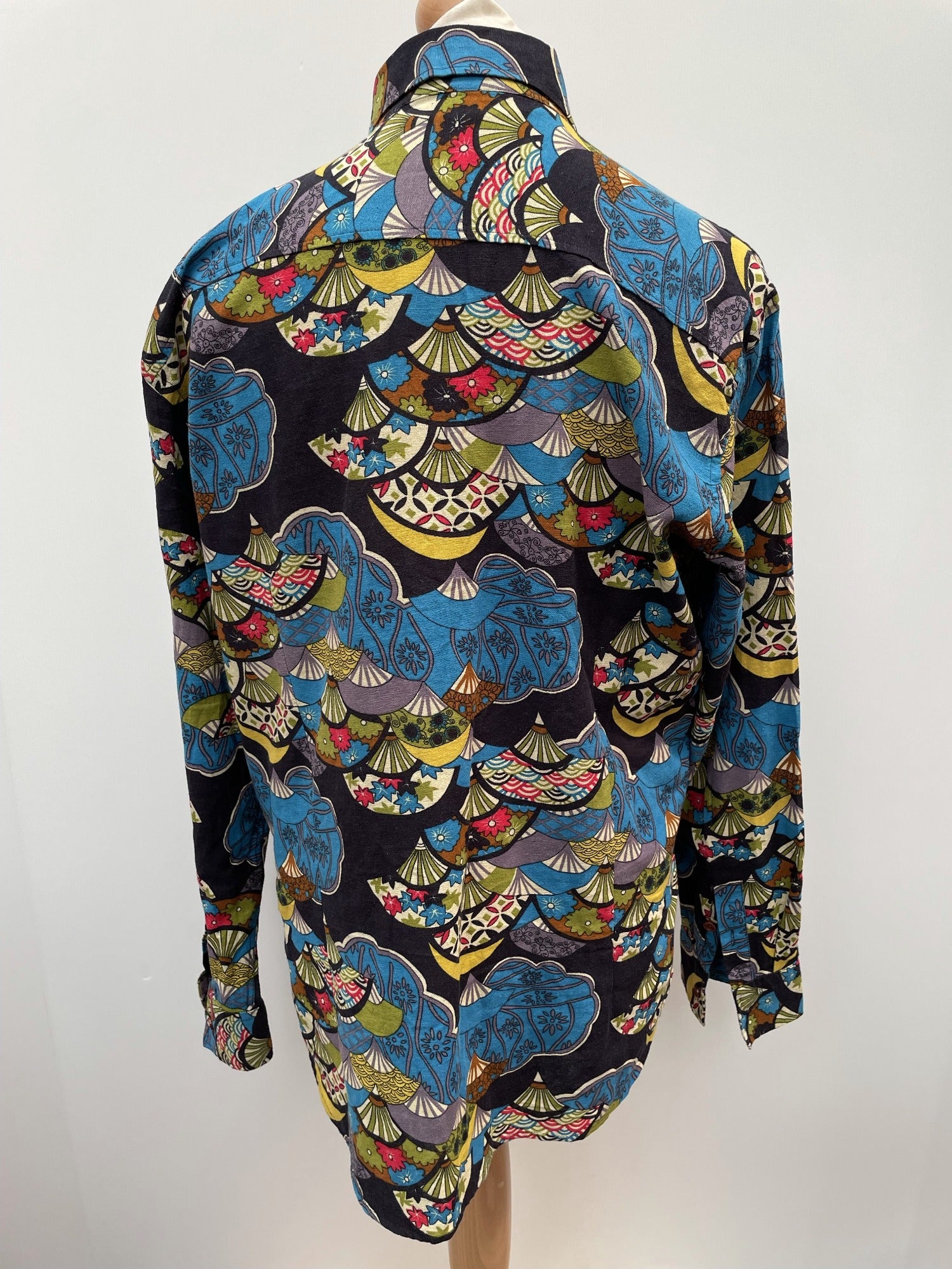 xl  vintage  Urban Village Vintage  urban village  Shirt  retro  psychedelic  psych  printed shirt  patterned  pattern  mens  long sleeves  long sleeve  collar  button down  button  blue