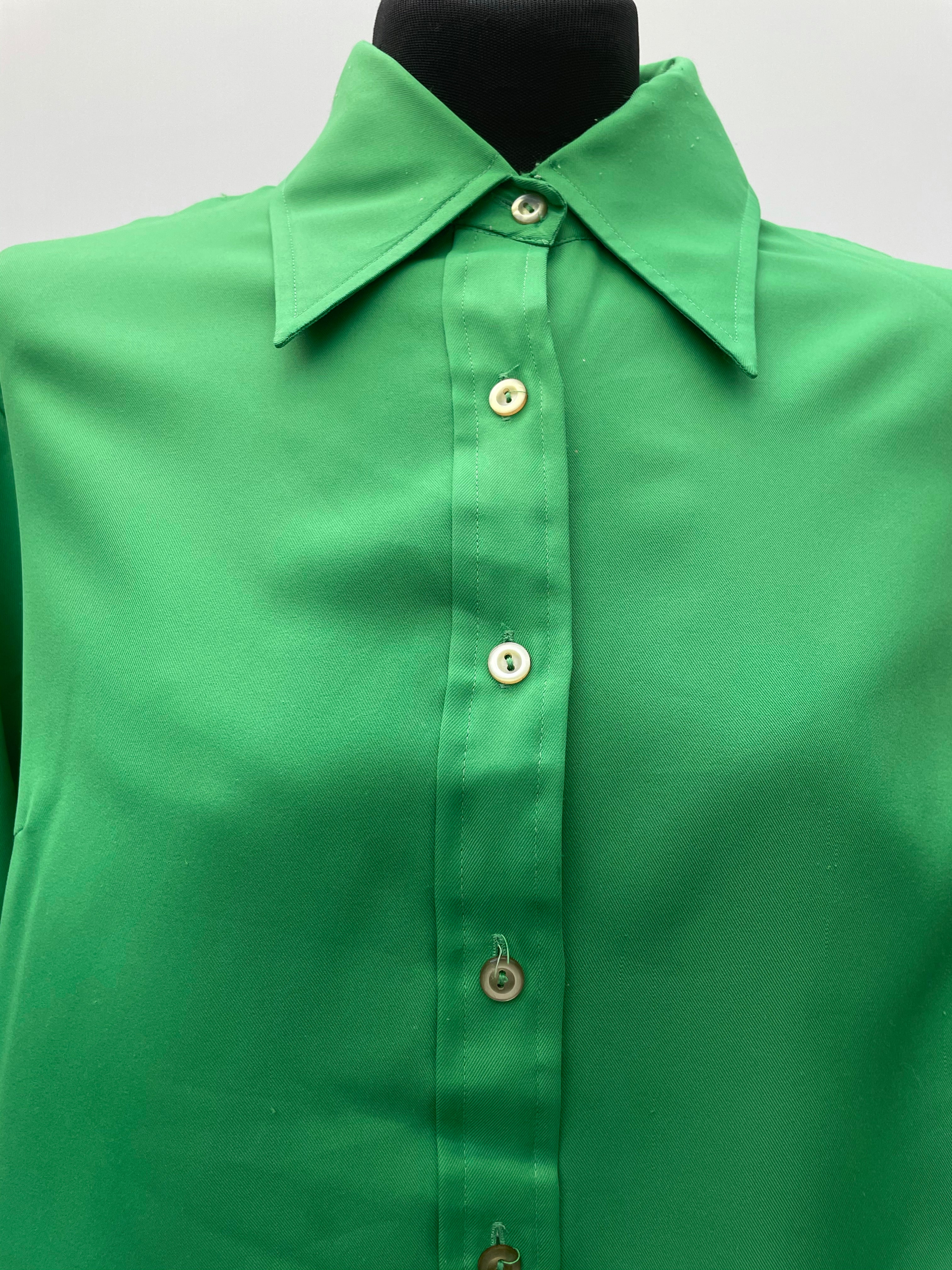 Vintage 1970s Dagger Collar Shirt in Green - Size UK 16