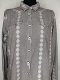 Wrangler Authentics  Wrangler  womens  vintage  Urban Village Vintage  urban village  press stud fastening  pockets  long sleeve  gingham check  Gingham  collar  chest pockets  button down  brown  70s  1970s  16