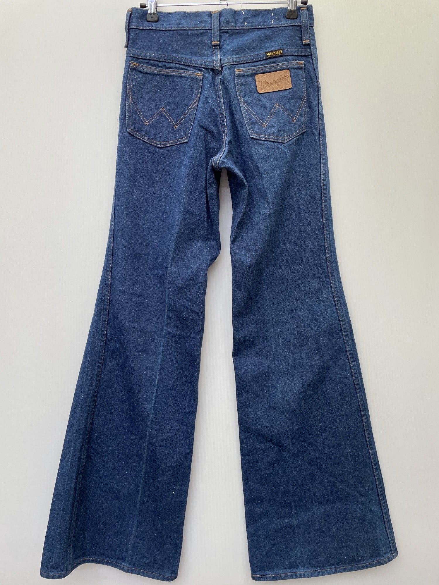 wrangler  vintage  Urban Village Vintage  urban village  stitch detailing  retro  MOD  mens  Light Blue  jeans  jean  Jacket  indigo  flares  denim  brown stitch  blue  70s  70  34  26  1970s