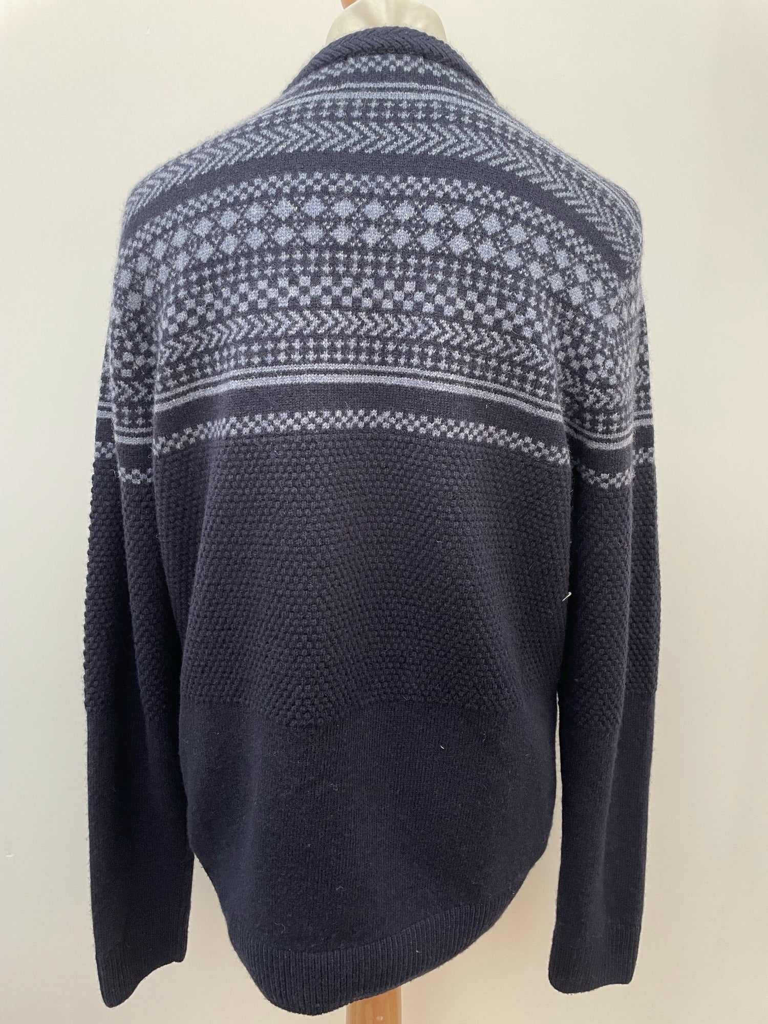 vintage  Urban Village Vintage  urban village  thick  mens  logo  Lambswool cotton blend  lambswool  L  knitwear  knitted  knit  Fred Perry  Fairisle Pattern  fairisle  fair isle  embroidered logo  elasticated