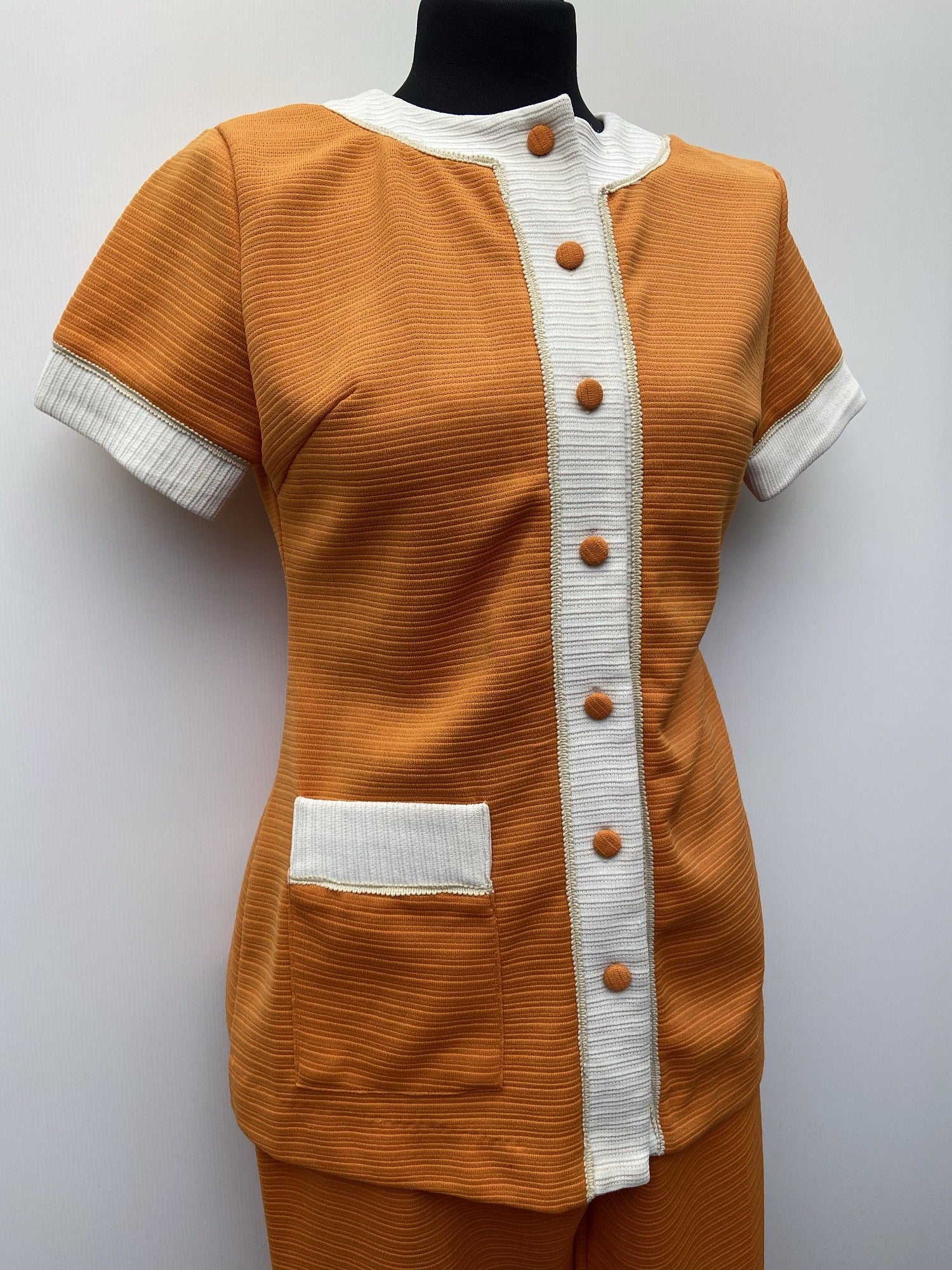 vintage 60s 1960s mod suit set trousers flared wide leg top tunic short sleeved orange white rare urban village womens clothing